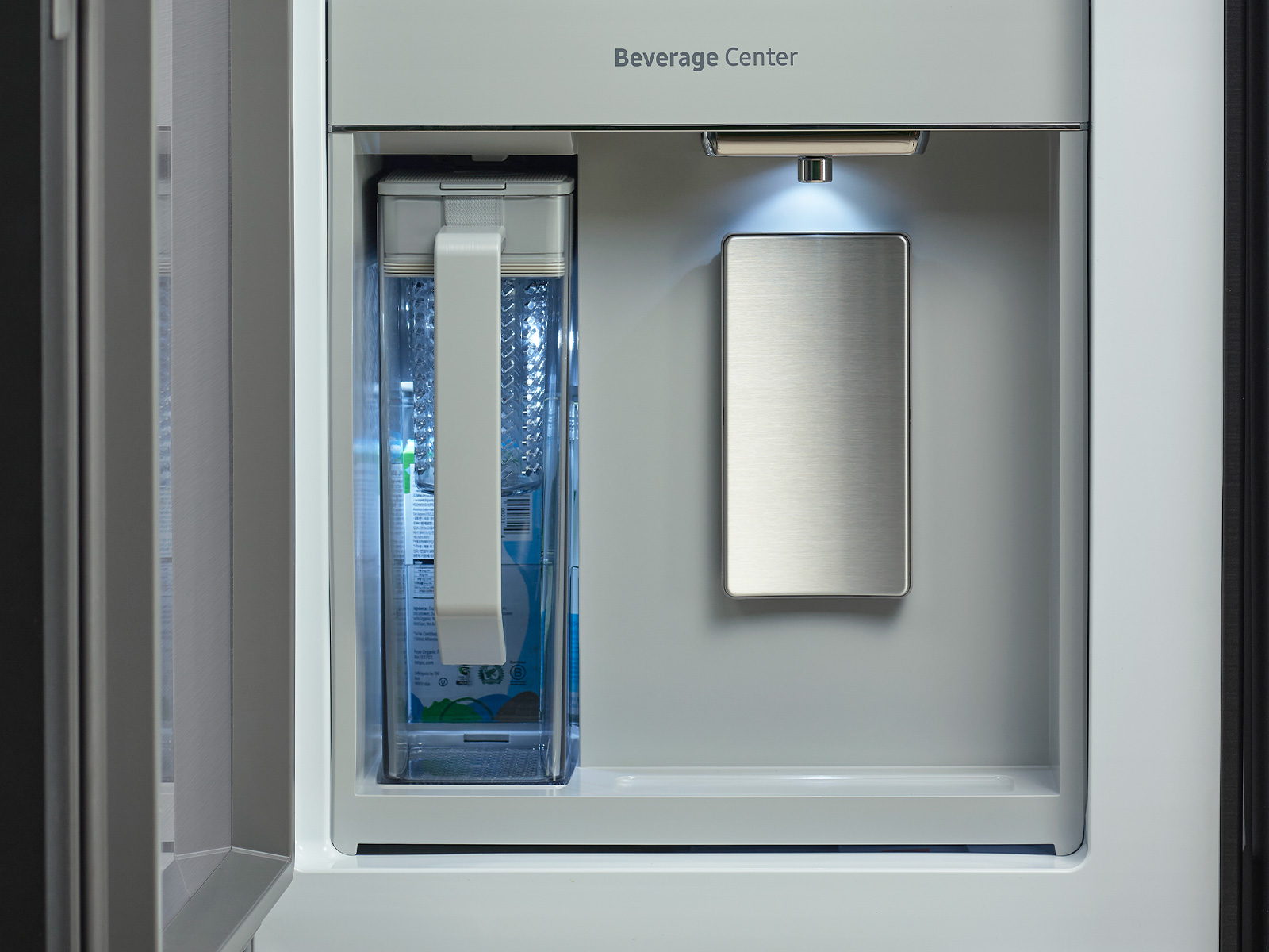 Thumbnail image of Bespoke 23 cu. ft. Counter Depth 4-Door Flex™ Refrigerator with AI Family Hub™+ & AI Vision Inside™ in Stainless Steel